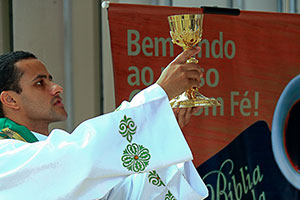 padre-Maicon-Cleberton-de-Paula